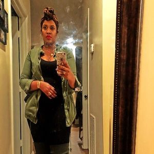 Meet your Posher, Katrina